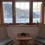 Semesterbostad Chalet Villa Alpen Lodge Zugspitze Bichlbach