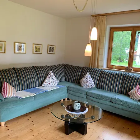 Chalet Villa Alpen Lodge Zugspitze * Bichlbach